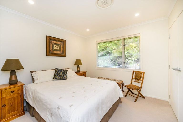 Photo of property in 71 Polson Hill Drive, Aokautere, Palmerston North, 4471