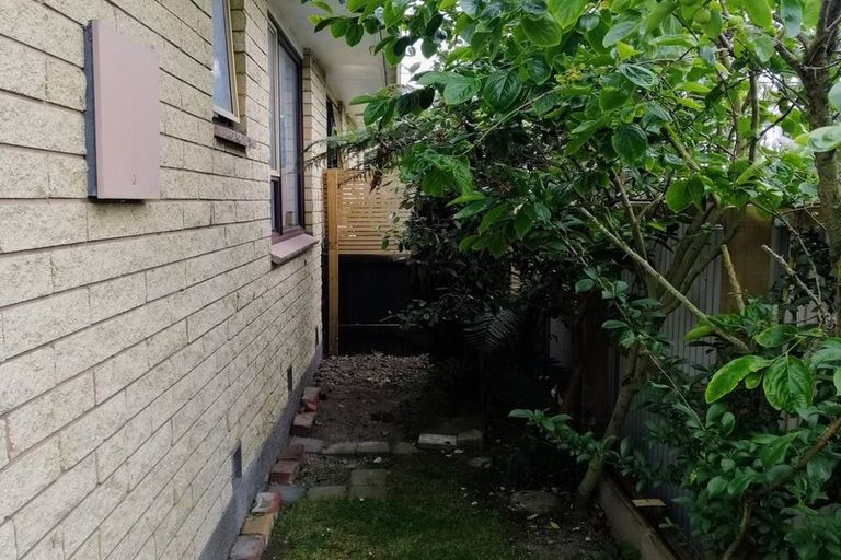 Photo of property in 2/56 Aylesford Street, Mairehau, Christchurch, 8013