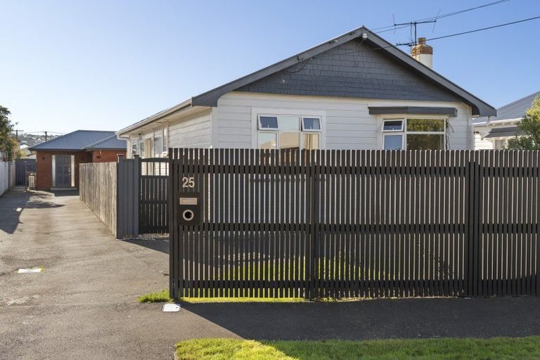 Photo of property in 25 Cranley Street, Musselburgh, Dunedin, 9013