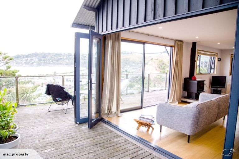 Photo of property in 4 Aranoni Track, Clifton, Christchurch, 8081