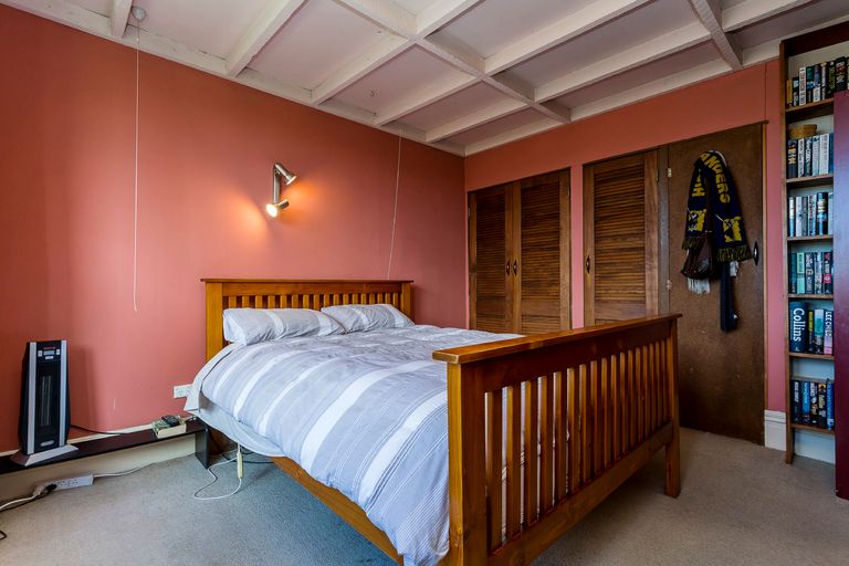 Photo of property in 43 Beresford Street, Kaikorai, Dunedin, 9010