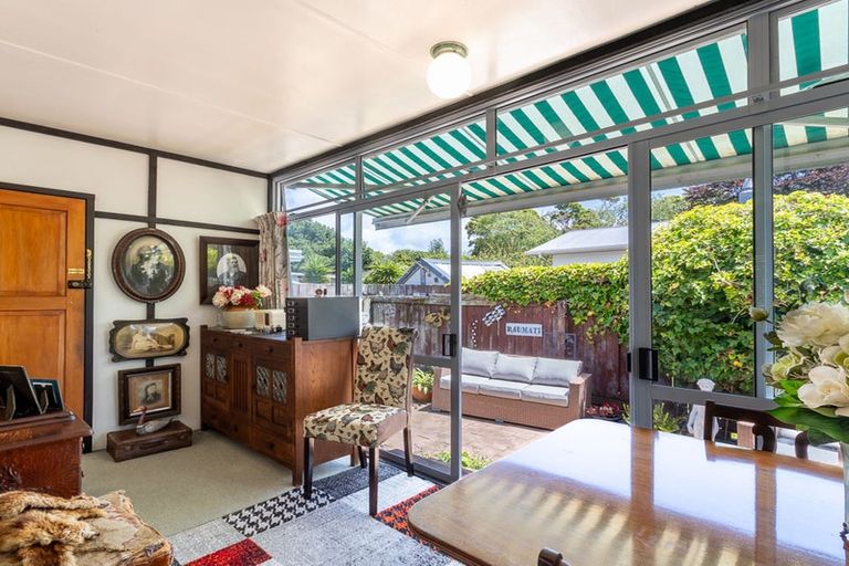 Photo of property in 15a Goldsborough Avenue, Raumati Beach, Paraparaumu, 5032