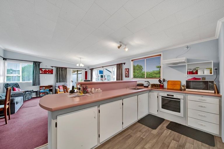 Photo of property in 87 Princess Street, Waitara, 4320