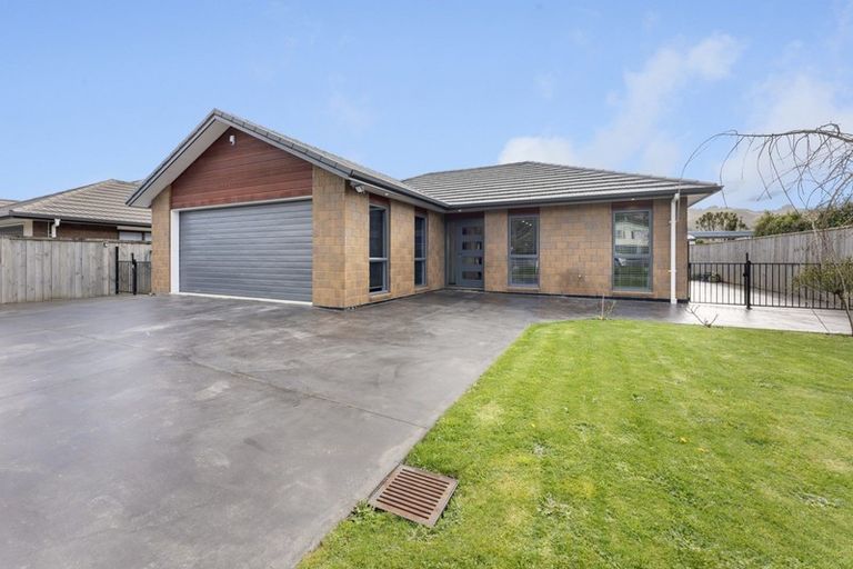 Photo of property in 1147a Fergusson Drive, Clouston Park, Upper Hutt, 5018