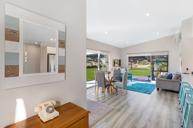 Photo of property in 76 Waitarere Rise Avenue, Waitarere, Levin, 5510