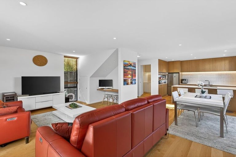 Photo of property in 3/133 Peterborough Street, Christchurch Central, Christchurch, 8013