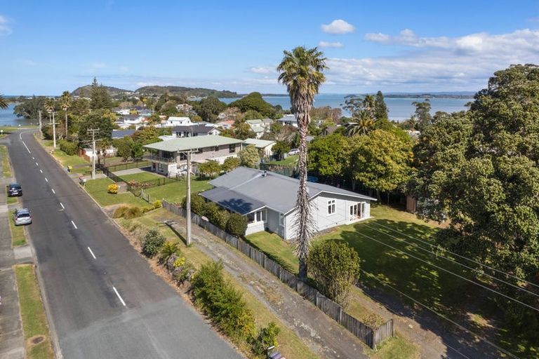 Photo of property in 31 Athenree Road, Athenree, Katikati, 3177