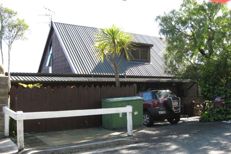 Photo of property in 1/65 Cleveland Terrace, Nelson, 7010