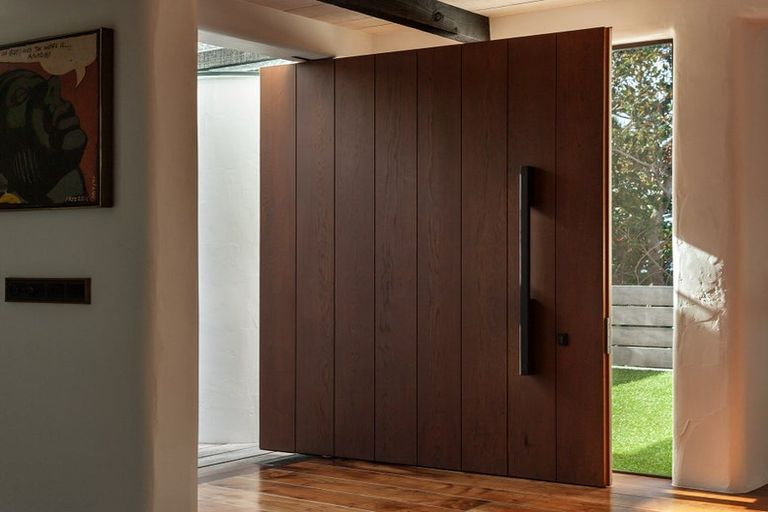 Photo of property in 3 Maramanui Way, Karaka Bays, Wellington, 6022