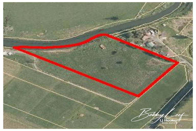 Photo of property in 3 Matarau Road, Awanui, 0486