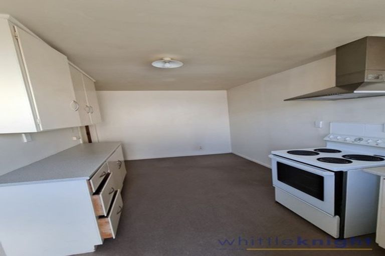Photo of property in 2/7 Division Street, Riccarton, Christchurch, 8041