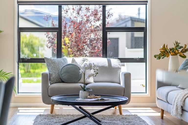 Photo of property in 19 Te Kaeaea Crescent, Wallaceville, Upper Hutt, 5018