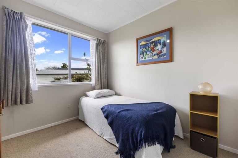Photo of property in 174 Cascades Road, Pakuranga Heights, Auckland, 2010