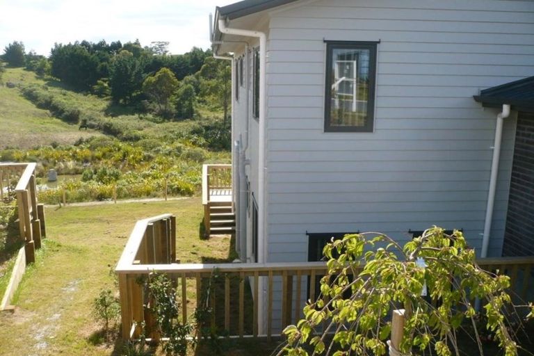 Photo of property in 115 Keri Vista Rise, Papakura, 2110