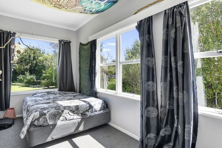 Photo of property in 176 Commercial Street, Takaka, 7110