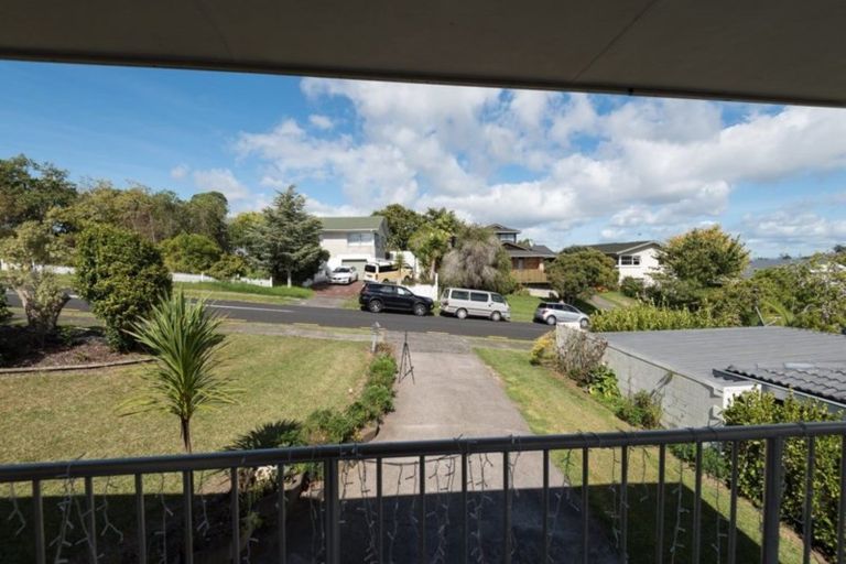Photo of property in 3 Maugham Drive, Bucklands Beach, Auckland, 2014