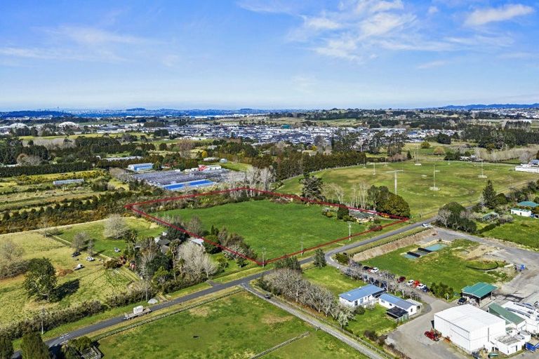 Photo of property in 7 Bristol Road, Whenuapai, Auckland, 0618