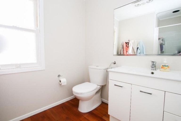 Photo of property in 115 Cambridge Road, Hillcrest, Hamilton, 3216