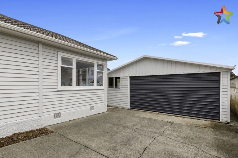 Photo of property in 10 Melrose Street, Wallaceville, Upper Hutt, 5018