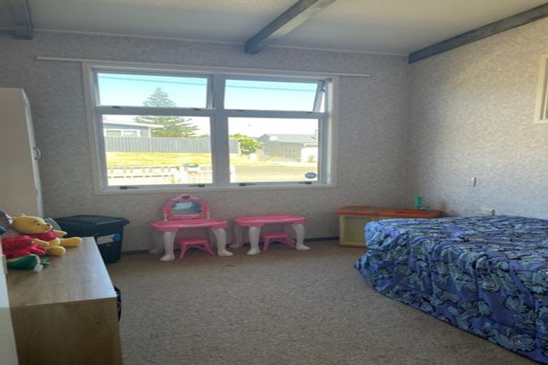 Photo of property in 59 Rua Avenue, Waitarere Beach, Levin, 5510