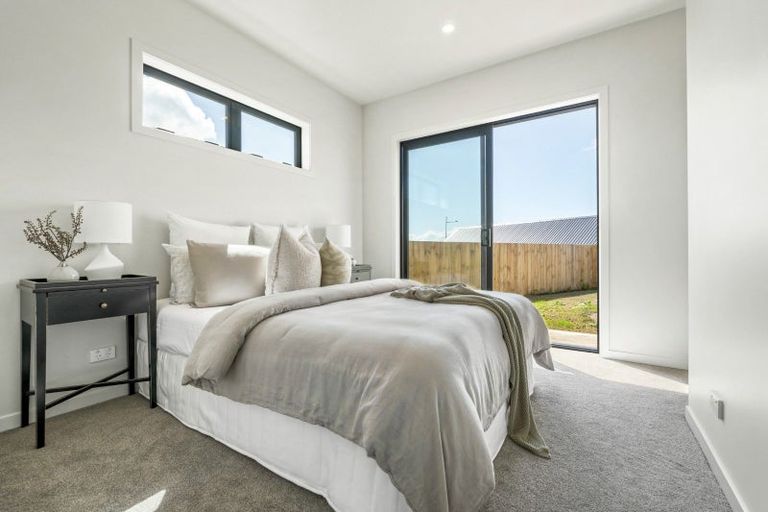 Photo of property in 14 Shropshire Street, Karaka, 2580