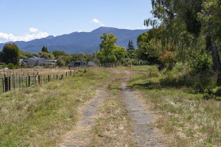 Photo of property in 35 Motueka Quay, Motueka, 7120