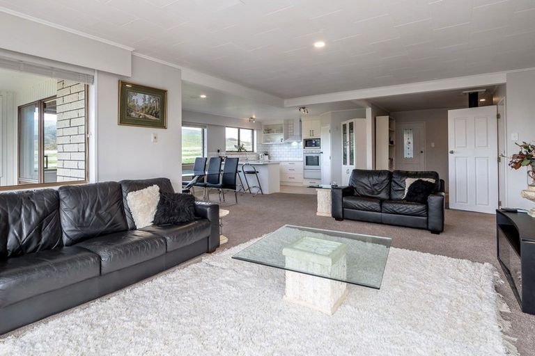 Photo of property in 131 Omata Road, Pahiatua, 4988