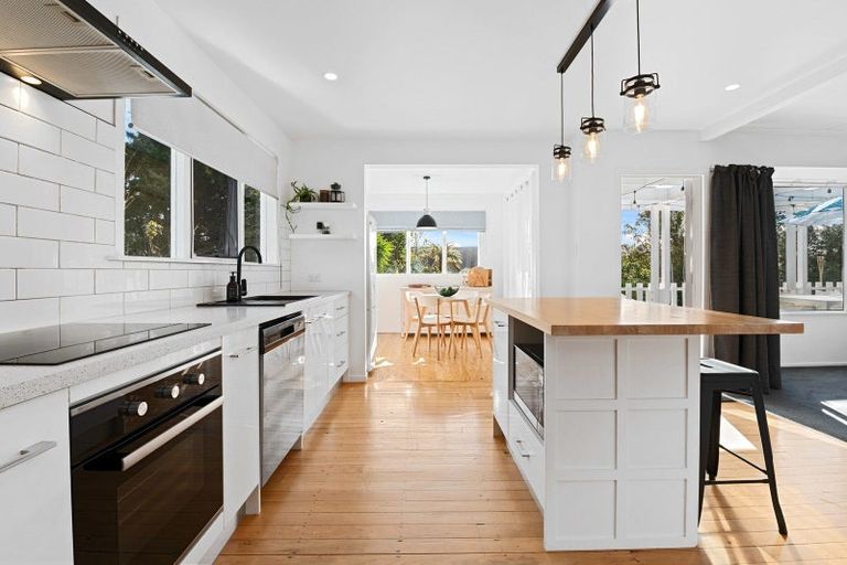 Photo of property in 6 Aoturoa Avenue, Rotoiti Forest, Rotorua, 3074