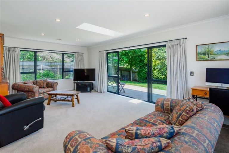 Photo of property in 44 Awatea Avenue, Paraparaumu, 5032