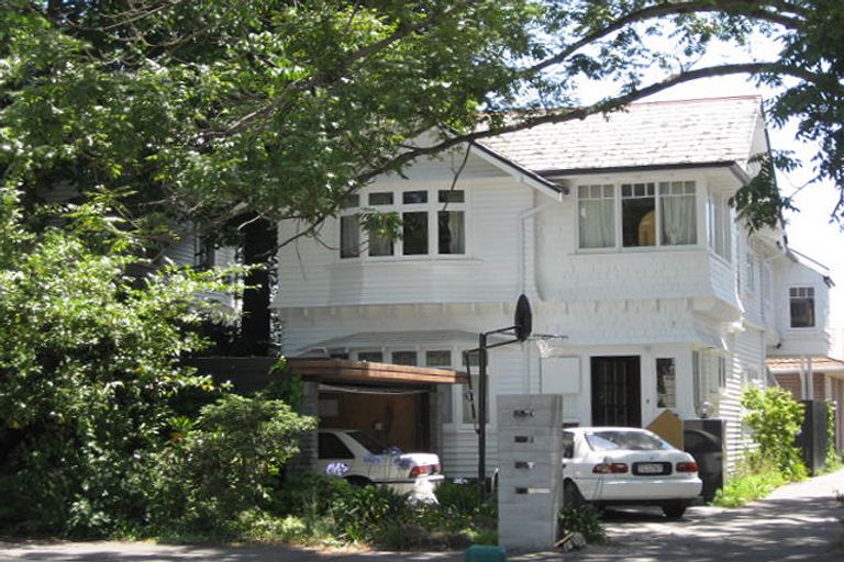 Photo of property in 2/35 Carlton Mill Road, Merivale, Christchurch, 8014