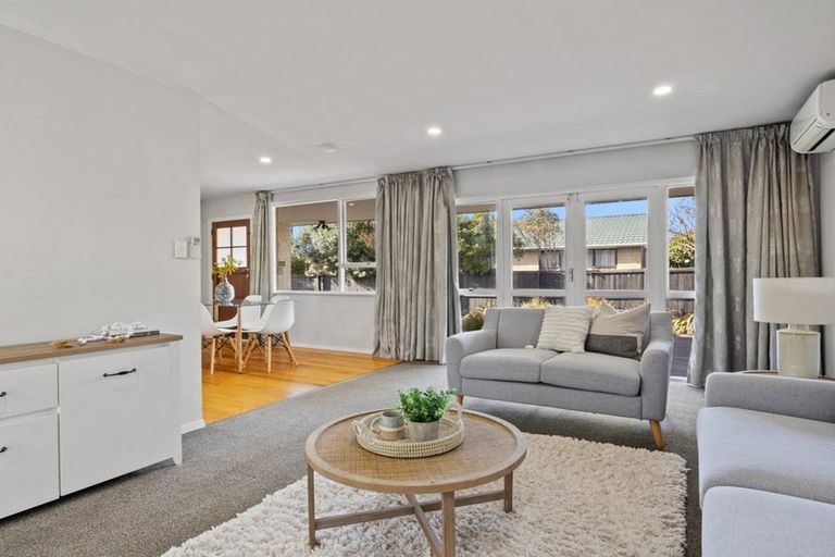 Photo of property in 15 Eros Place, North New Brighton, Christchurch, 8083