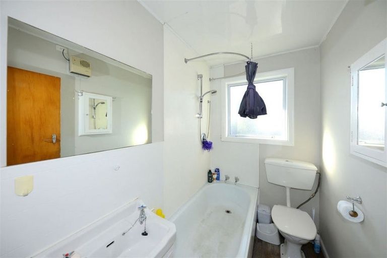 Photo of property in 5/48 Avalon Street, Richmond, Christchurch, 8013