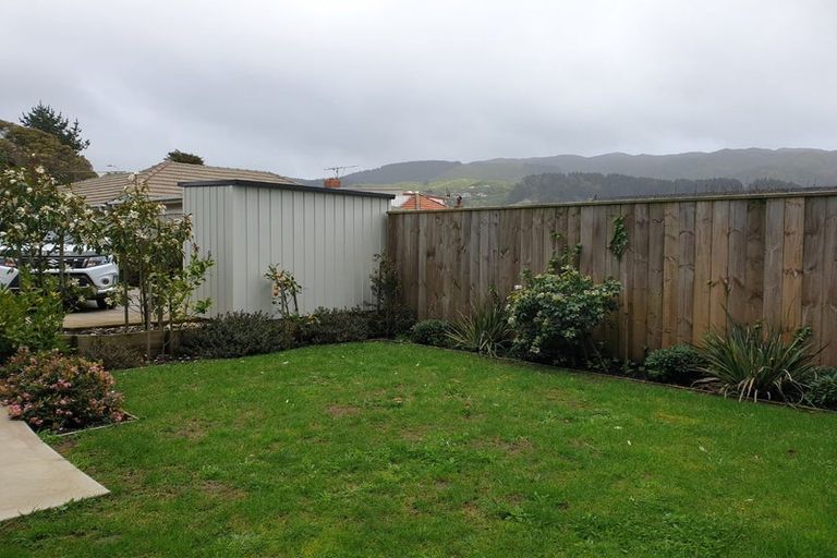 Photo of property in 41b Collins Avenue, Tawa, Wellington, 5028