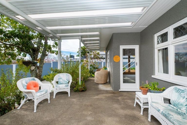 Photo of property in 23b Chambers Street, Havelock North, 4130