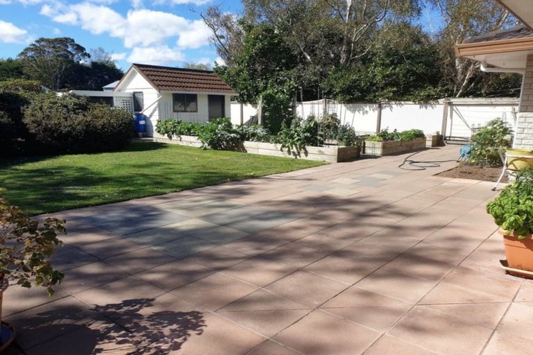 Photo of property in 12 Smith Street, Dannevirke, 4930