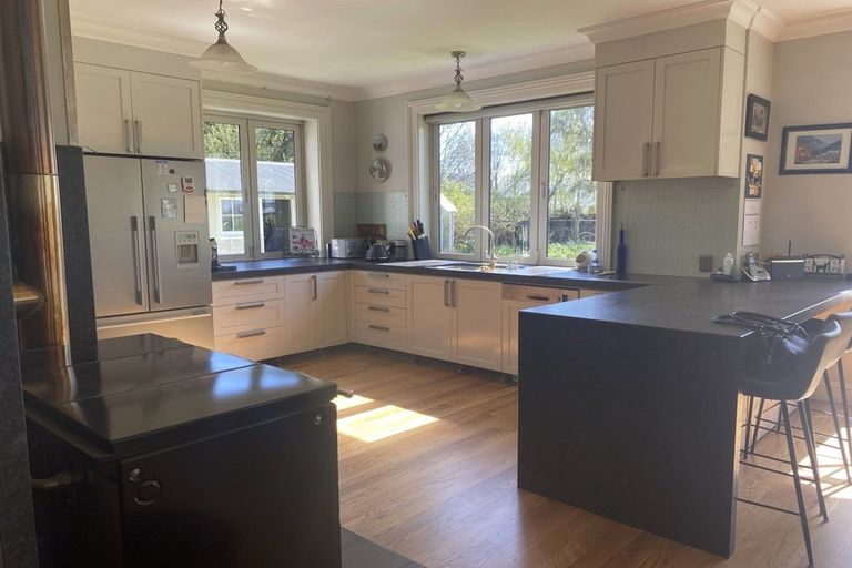 Photo of property in 750a Winton Lorneville Highway, Lochiel, Winton, 9781