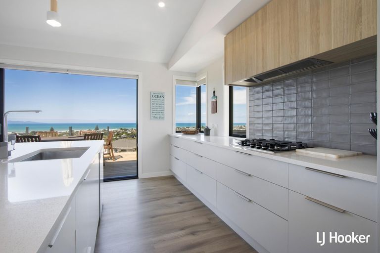 Photo of property in 34 Tohora View, Waihi Beach, 3611