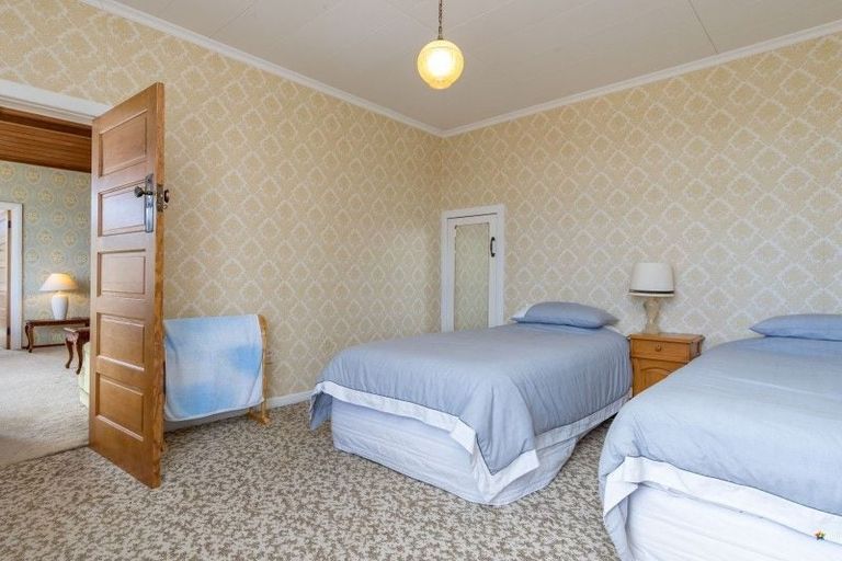 Photo of property in 12 Whanake Street, Titahi Bay, Porirua, 5022