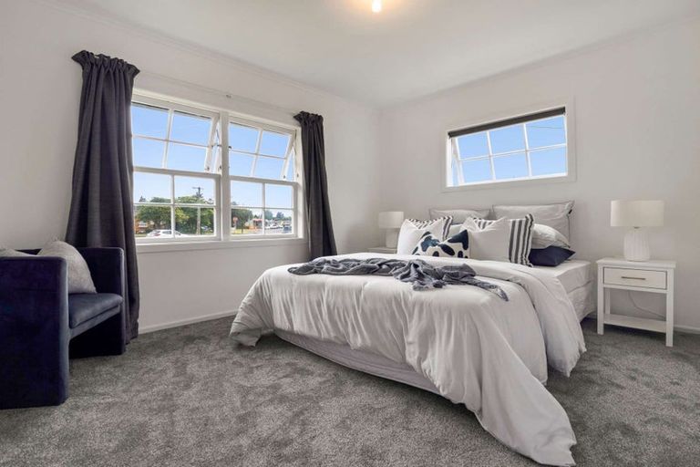 Photo of property in 10 Jarmey Place, Mangakakahi, Rotorua, 3015