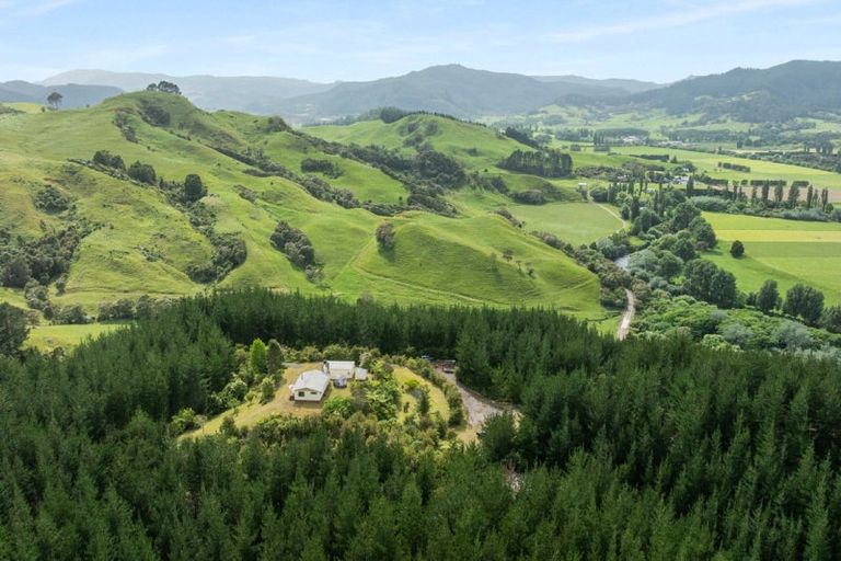 Photo of property in 112 Hikuai School Road, Hikuai, 3579