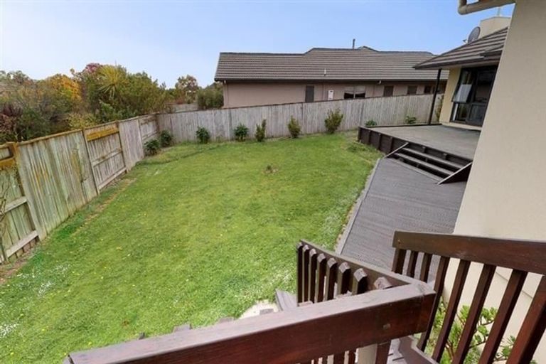 Photo of property in 19 Johnstone Drive, Fitzherbert, Palmerston North, 4410