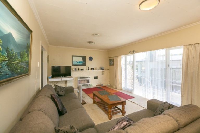 Photo of property in 31 Trafalgar Street, Westown, New Plymouth, 4310