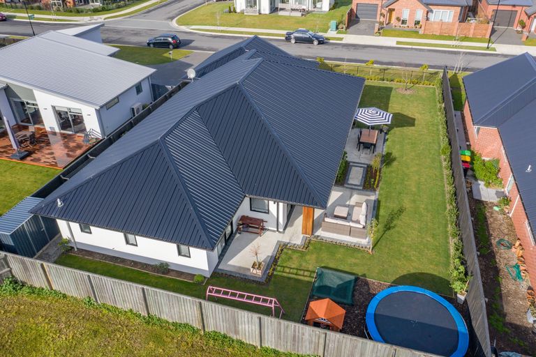 Photo of property in 10 Salisbury Avenue, Rangiora, 7400