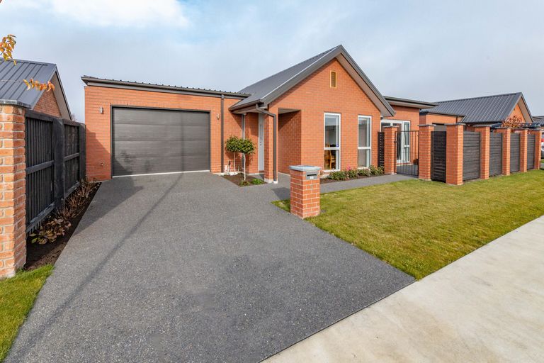 Photo of property in 9 Salisbury Avenue, Rangiora, 7400
