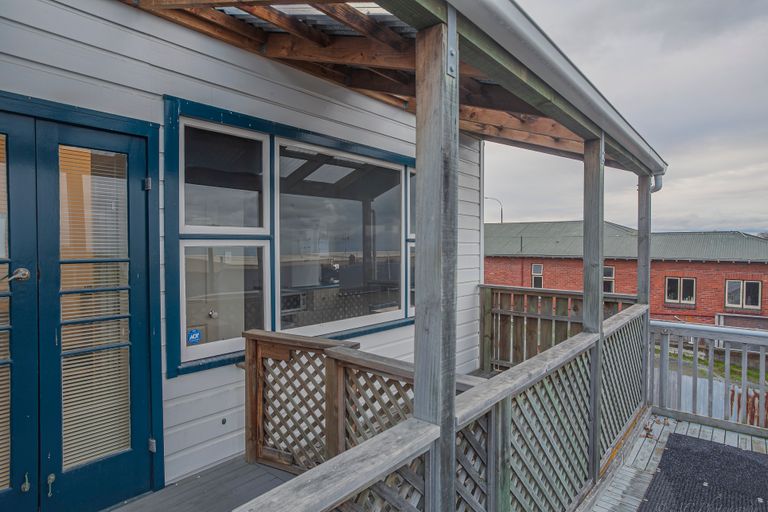 Photo of property in 68 High Street, Kensington, Timaru, 7910