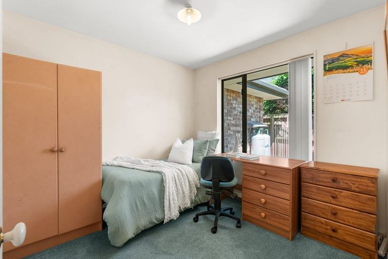 Photo of property in 12 Jerez Place, Hei Hei, Christchurch, 8042