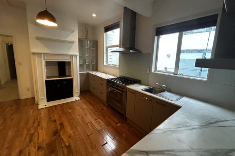 Photo of property in 1/833 Manukau Road, Royal Oak, Auckland, 1061