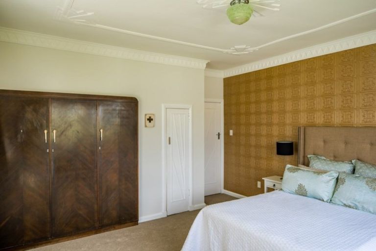 Photo of property in 6 Fairfield Avenue, Fairfield, Lower Hutt, 5011