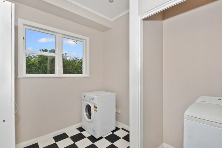 Photo of property in 16 Churchill Street, Kensington, Whangarei, 0112