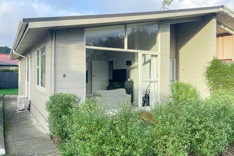 Photo of property in 4/708 Fergusson Drive, Elderslea, Upper Hutt, 5018